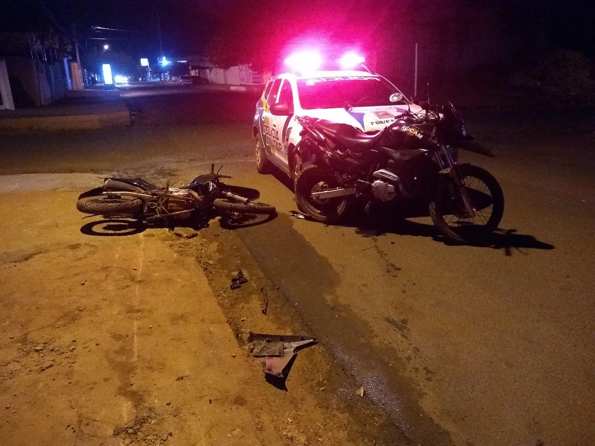 Homem tenta atropelar policiais da Rocam na cidade de Picos