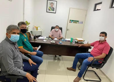 João Mádison assegura recursos para contrução de Centro de Reabilitação