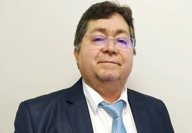 Lauricio Monteiro Cruz