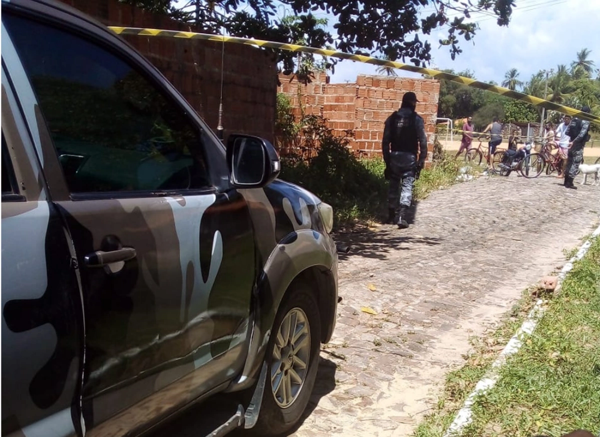 Local do crime registrado por volta de 12h30 no bairro Tabuleiro, em Parnaíba