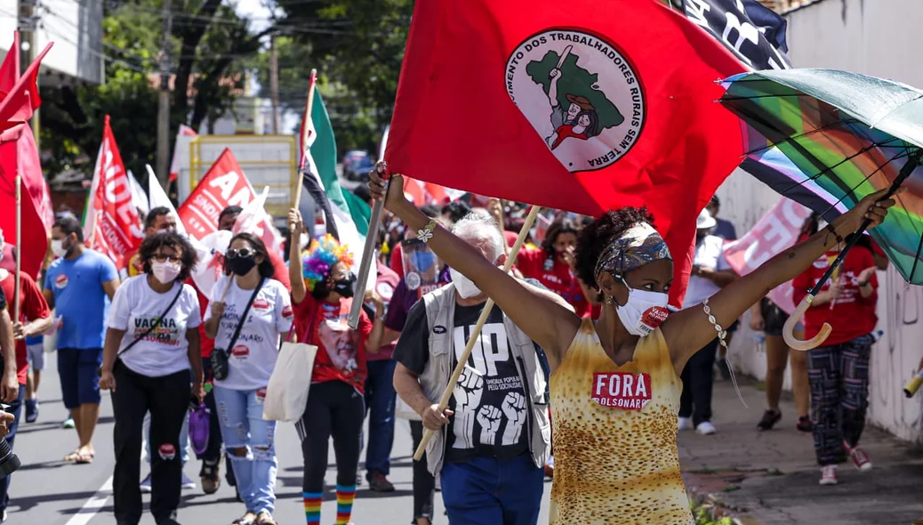 Manifestação ocorreu neste sábado no centro de Teresina