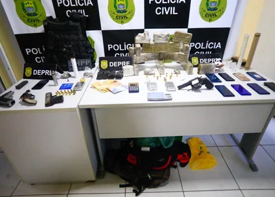 Materiais que estavam com a quadrilha