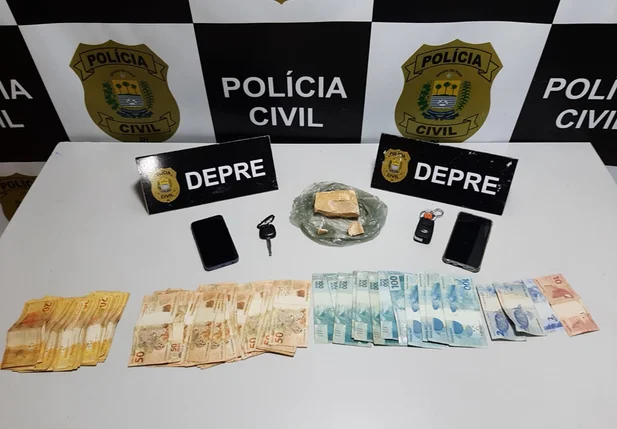 Material apreendido no cumprimento dos mandados