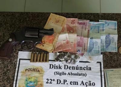 Material apreendido pela Polícia Civil