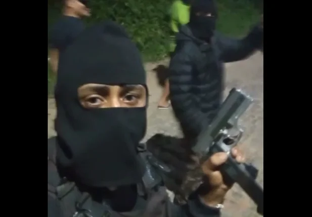 Membro de facção criminosa preso fez vídeo ostentando armas em Teresina