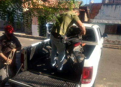Motocicleta apreendida pela Polícia Civil