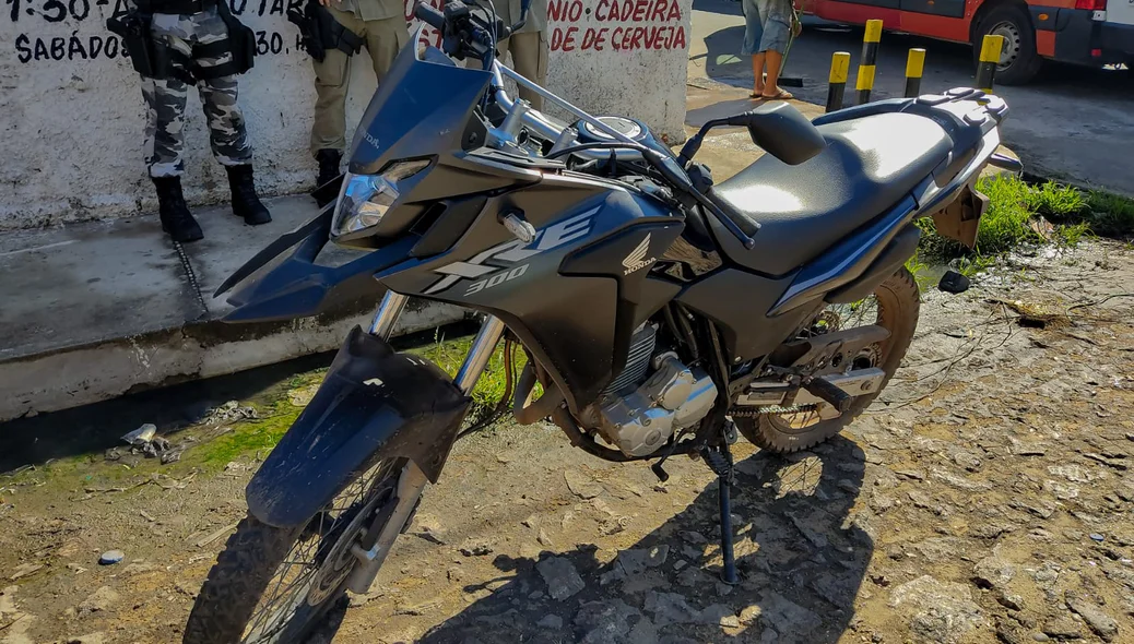 Motocicleta que estava sendo utilizada pelo acusado