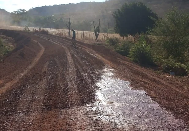 Obras na PI 378