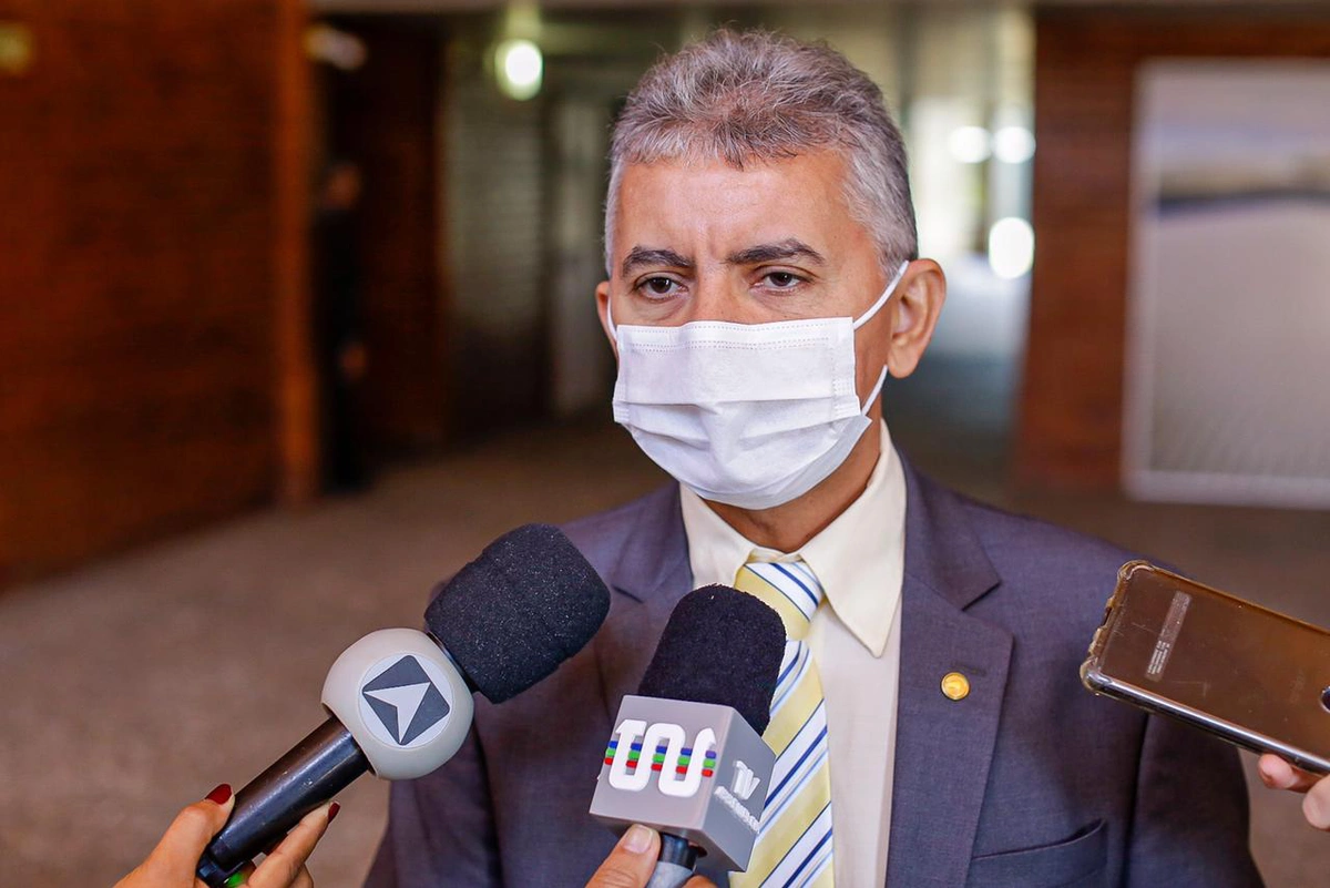 Paulo Martins