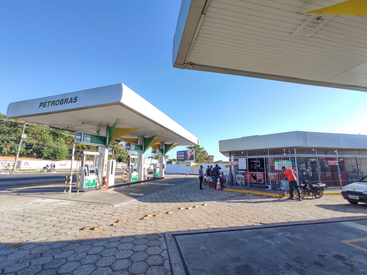 Posto de combustíveis onde aconteceu o crime