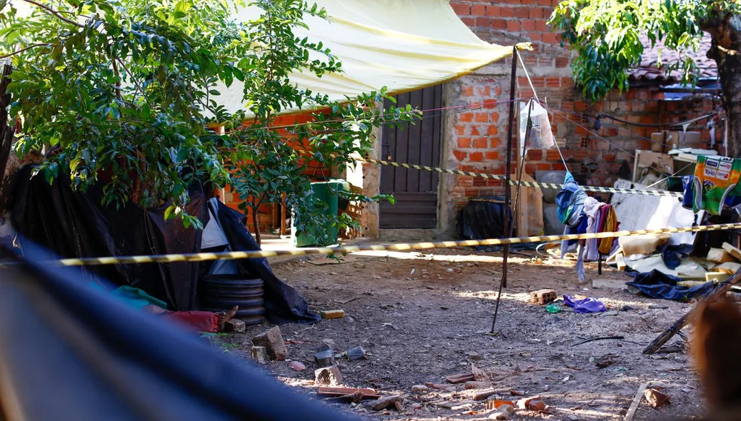Quintal da casa da vítima