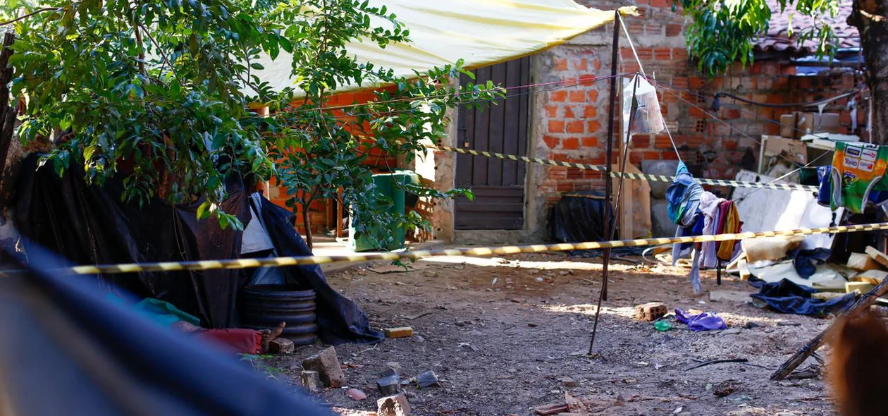 Quintal da casa da vítima