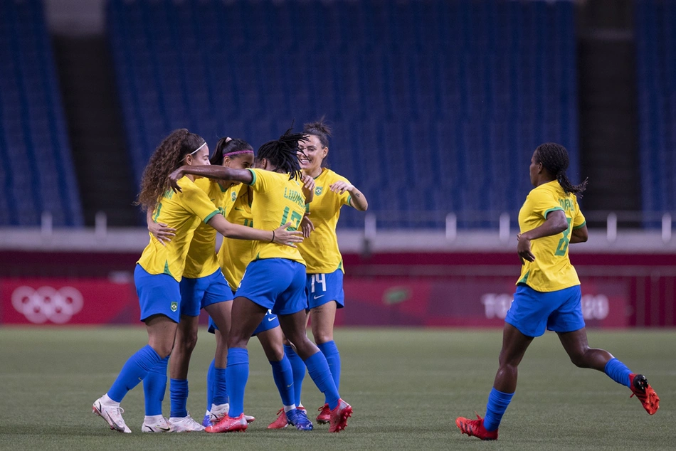 Seleção feminina de futebol