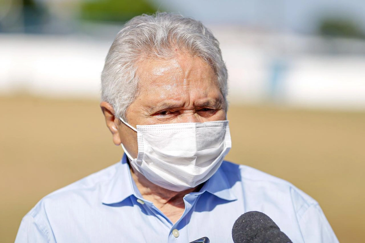 Senador Elmano Férrer