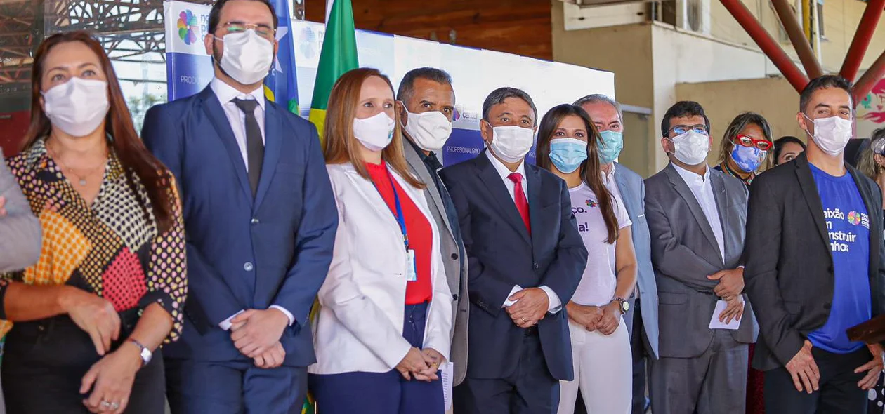 Solenidade aconteceu nesta manhã
