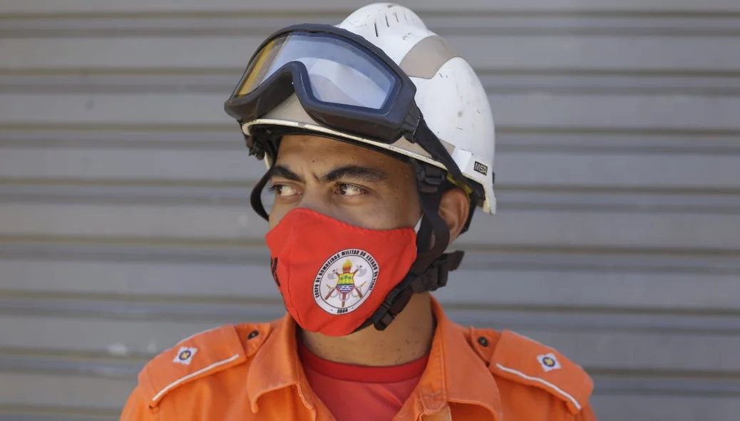 Tenente Everton, do Corpo de Bombeiros