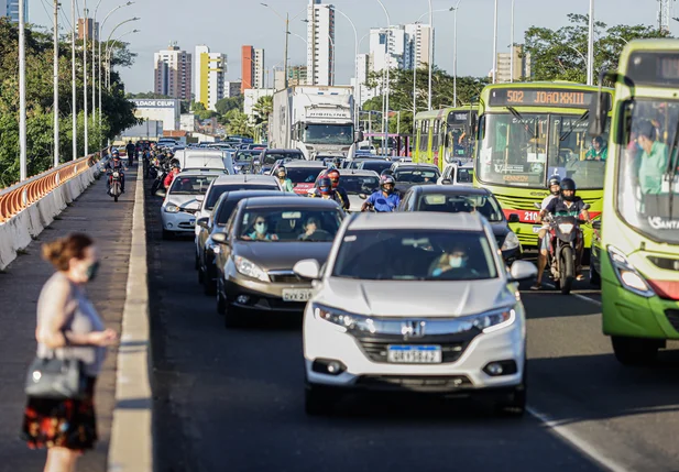 Trânsito ficou lento