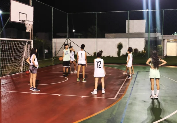 Treinamento do Opala Basquete