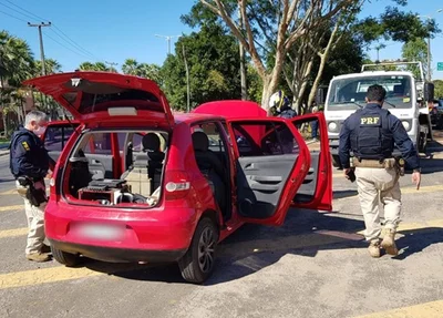 Veículo apreendido pela PRF em Teresina