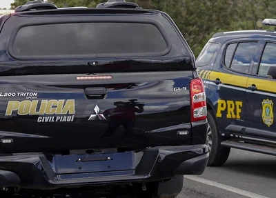 Viatura da PRF e da Polícia Civil do Piauí