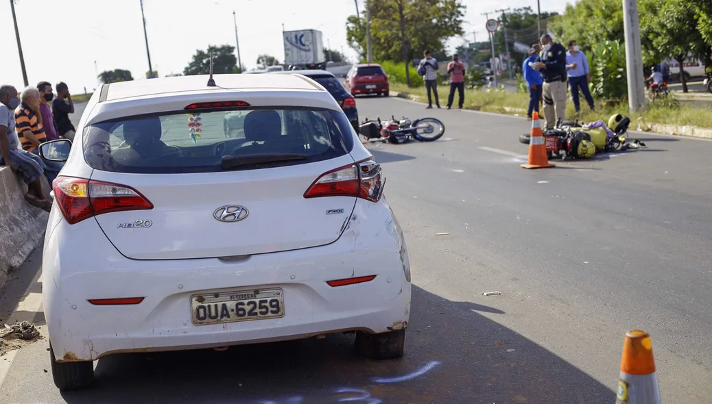 A vítima morreu no local