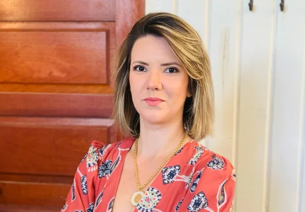 Advogada Nayara Negreiros vai disputar vaga no TCE-PI