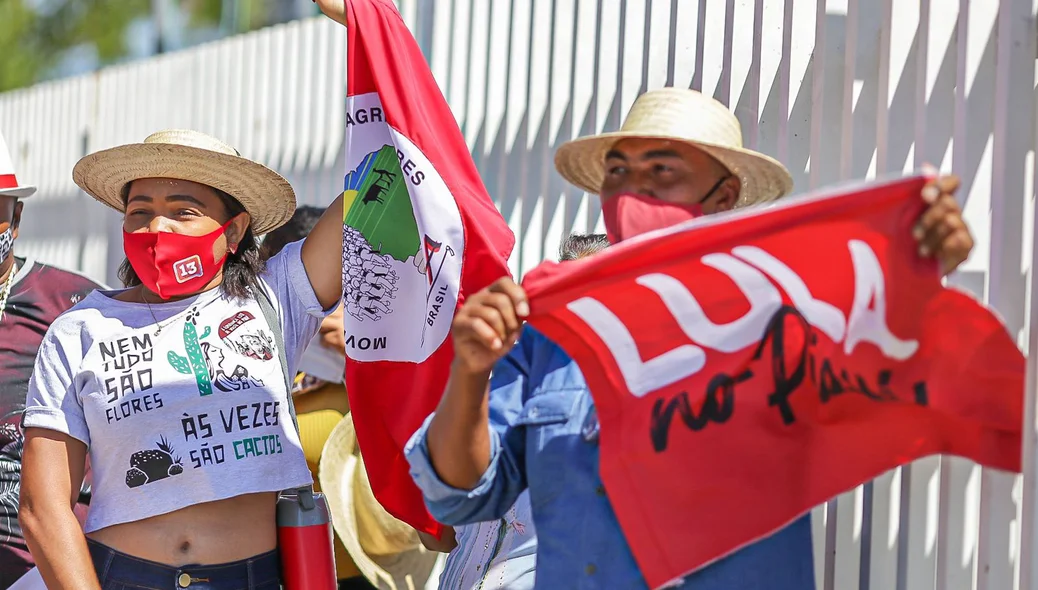 Apoiadores de Lula