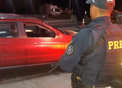 Carro havia sido roubado em 13 de agosto, no Rio de Janeiro
