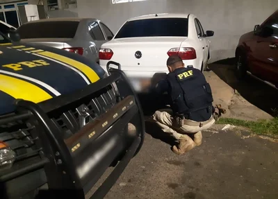 Carro havia sido roubado mês passado