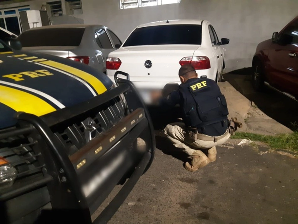 Carro havia sido roubado mês passado