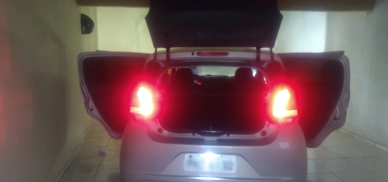 Carro roubado apreendido pela Polinter