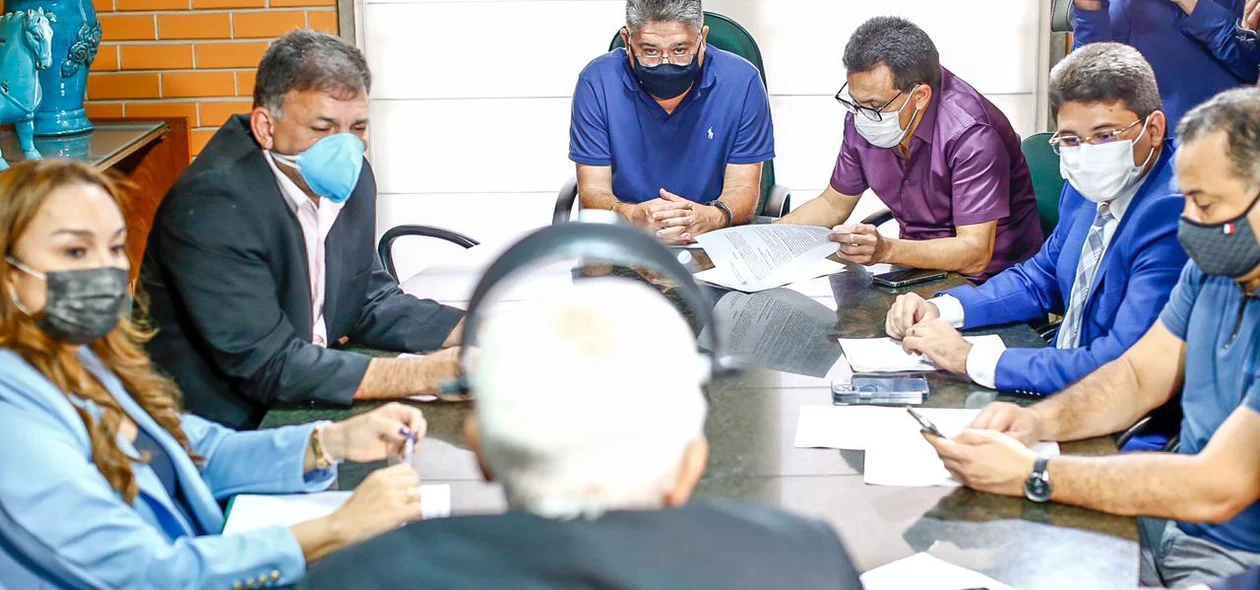 Deputados discutiram rito do processo de escolha do novo conselheiro do TCE