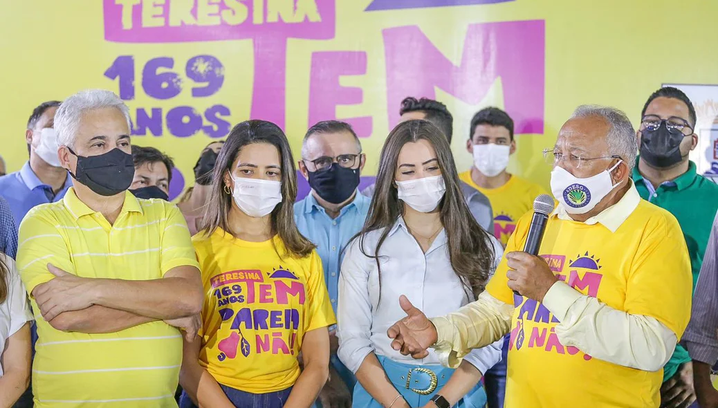Dr. Pessoa discursando