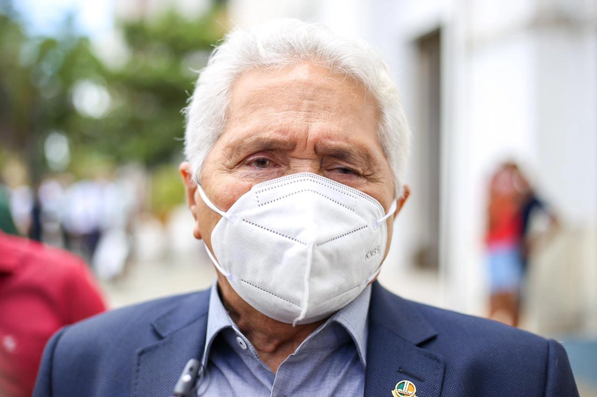 Elmano Férrer