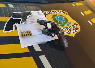 Empresário é preso com arma e munições na BR 230 em Floriano