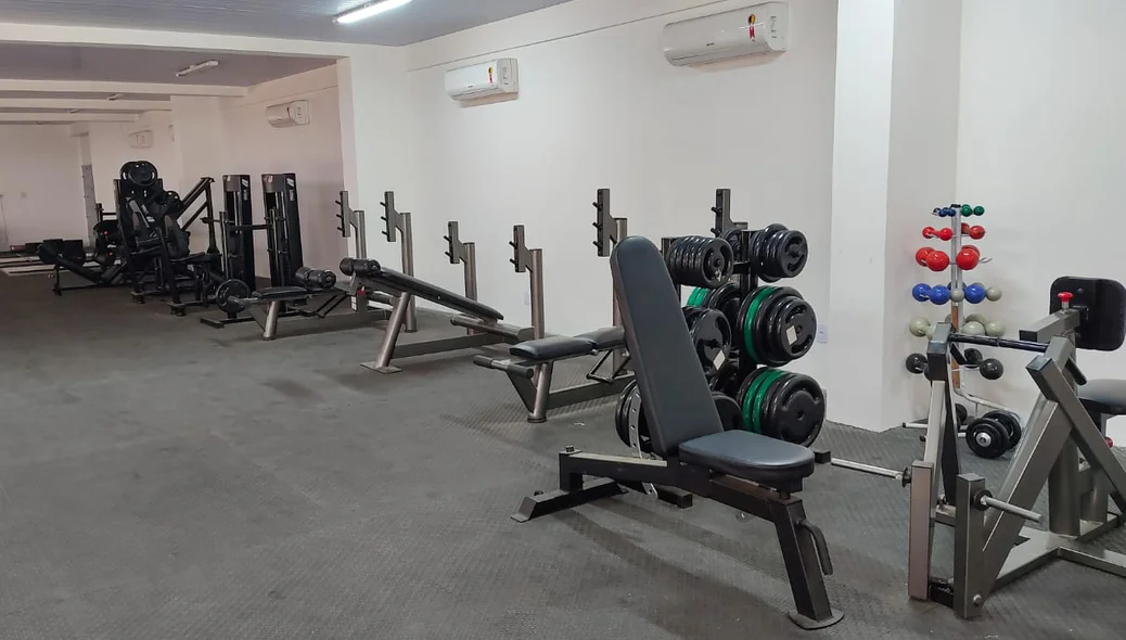 Equipamentos de musculação