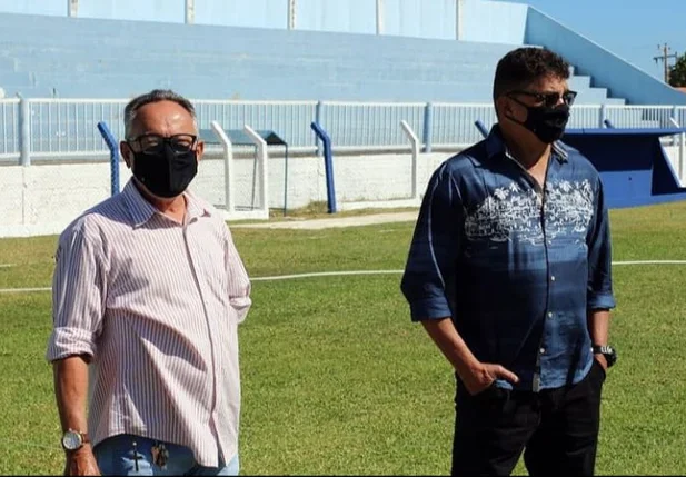Flávio Araújo, técnico do Oeirense