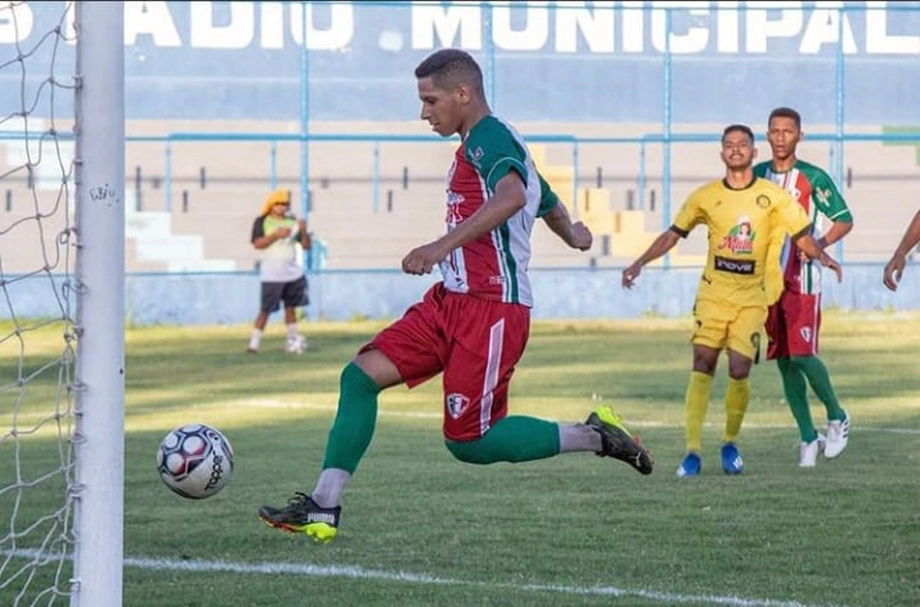 Fluminense venceu o Timon por 2 a 1