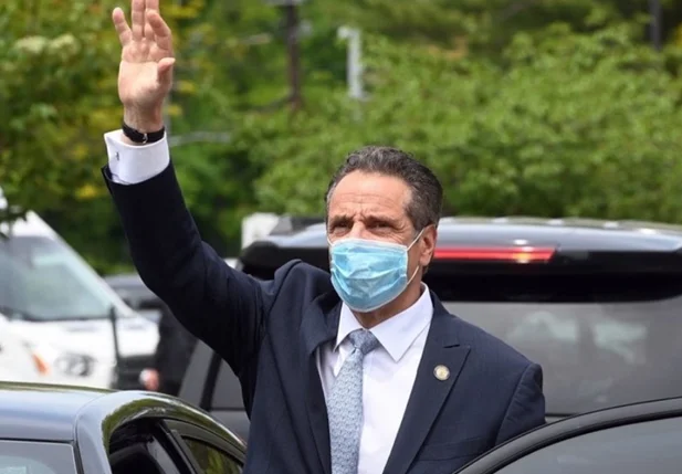 Governador Andrew Cuomo