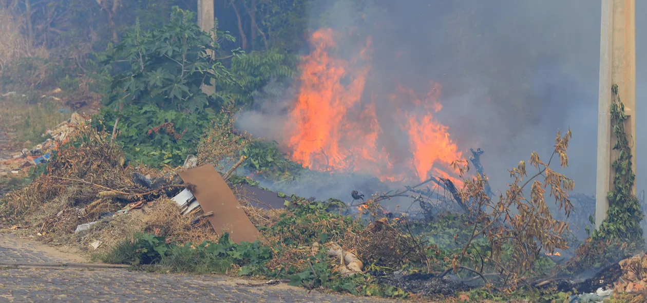 Incêndio no loteamento Orgmar Monteiro, Planalto Uruguai