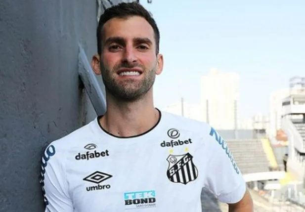 Léo Baptistão