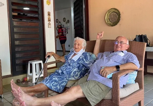 Maria de Lourdes e Júlio César