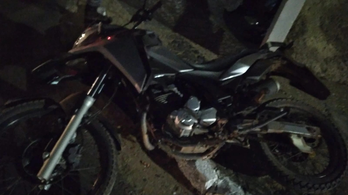 Motocicleta que os acusados andavam