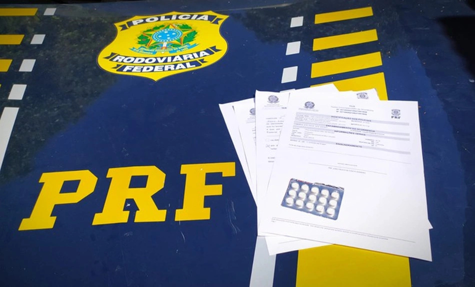 Motorista foi autuado pela PRF