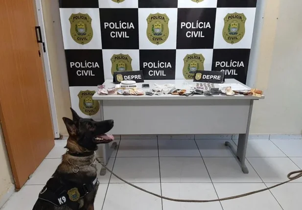 Objetos apreendidos com a dupla