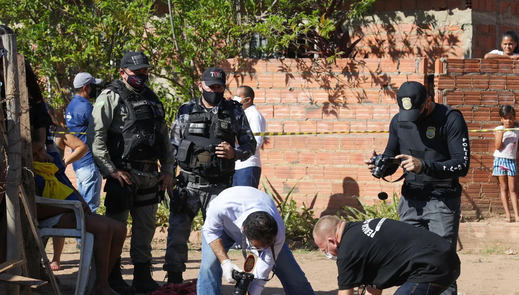 Perícia Criminal no local do crime