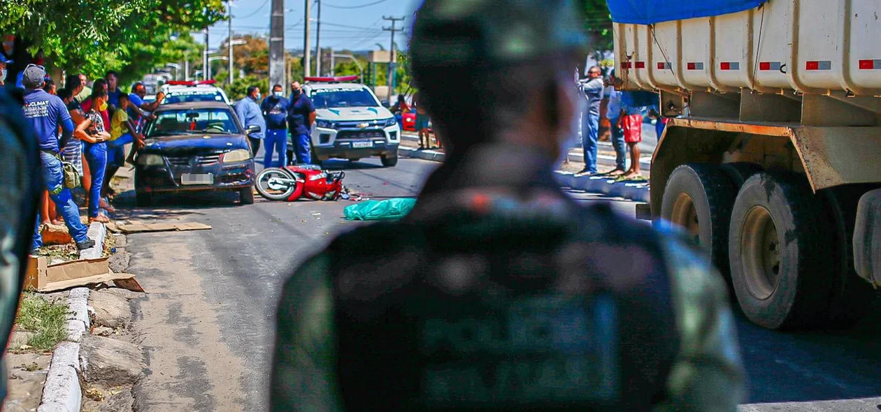 Polícia Militar foi acionada e isolou o local do acidente