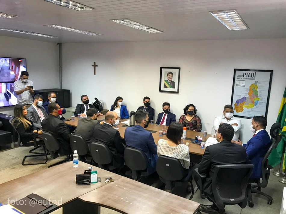 Reunião na Secretaria de Justiça