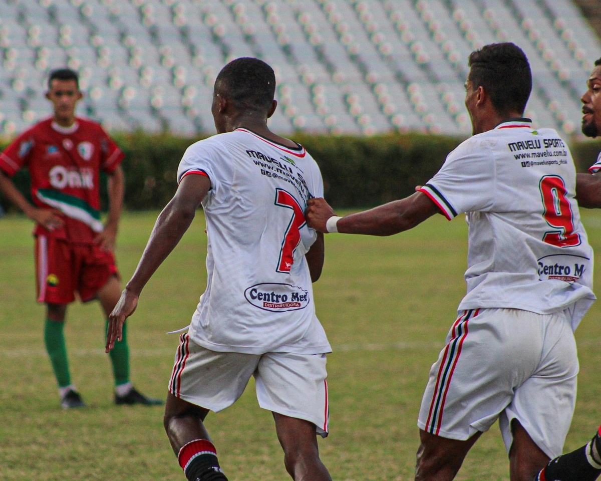 River e Fluminense empataram em 2 a 2