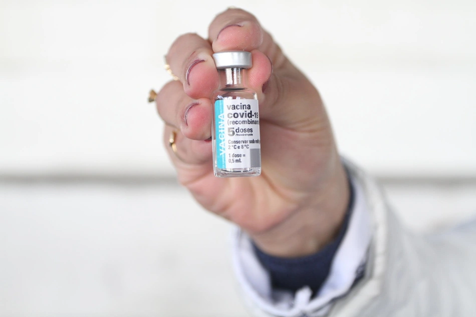 Vacina AstraZeneca